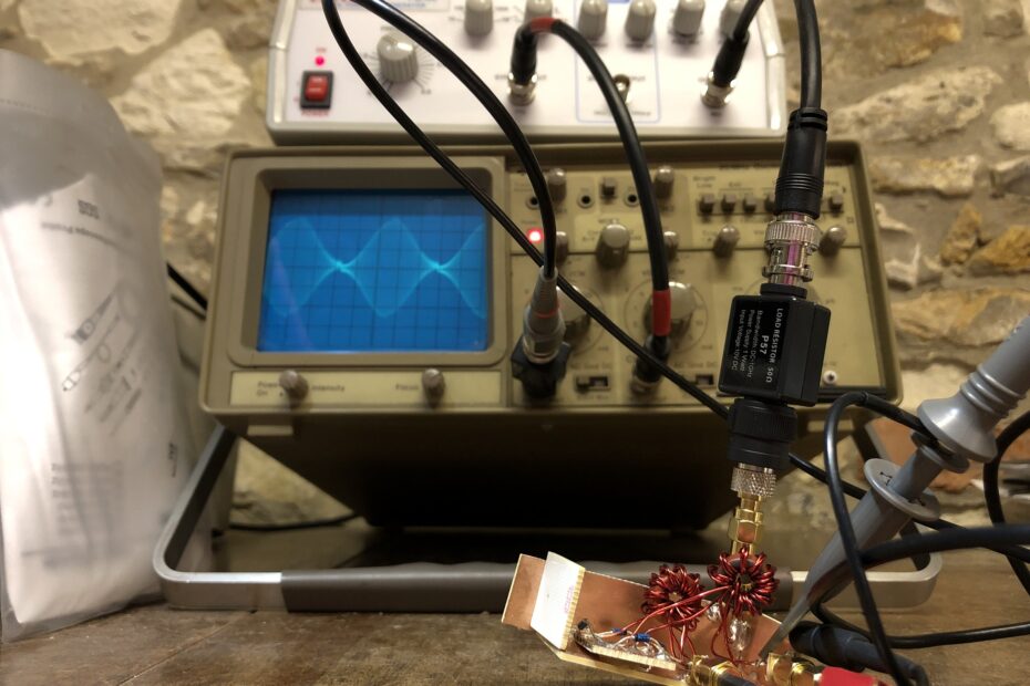 Home brew diode ring double balanced mixer under test.